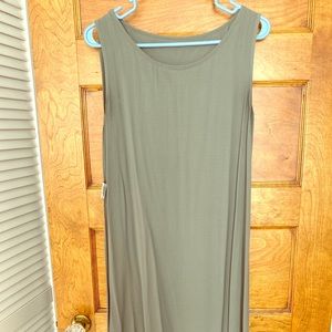 Eileen Fisher Gray 100% Silk Sheath Dress Size M